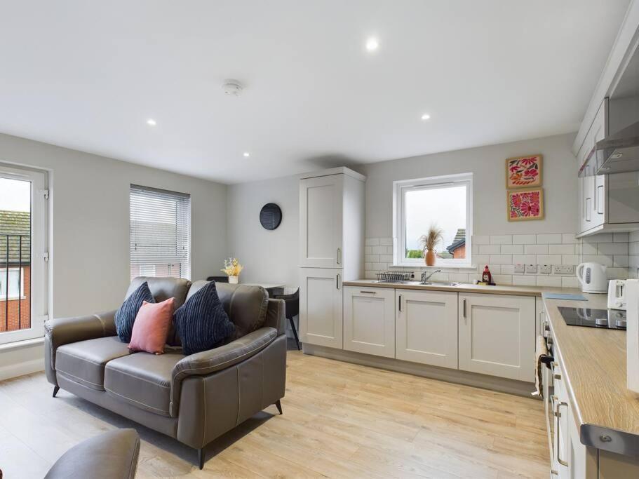 Contemporary 2-Bedroom Apartment Belfast Luaran gambar